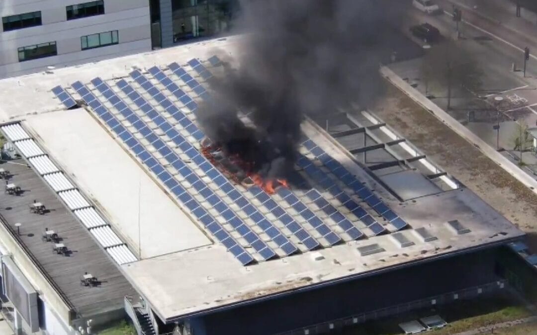 Hoe voorkom je zelf brand in zonnepanelen?